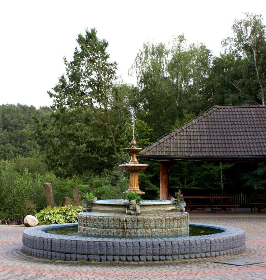 Park Lesny 'U Kaczyny' Hotel Rogow Exterior foto