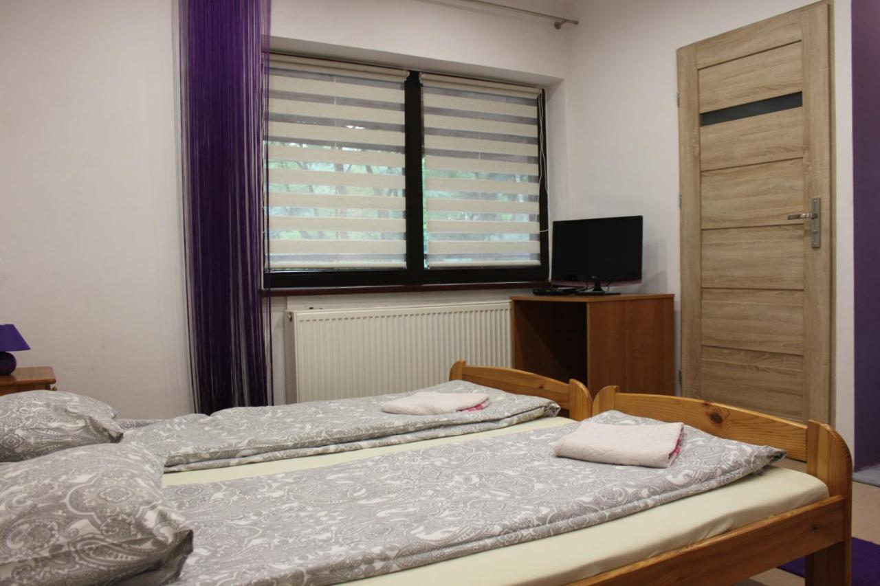 Park Lesny 'U Kaczyny' Hotel Rogow Exterior foto